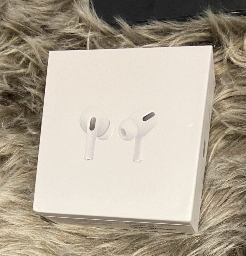 AirPods